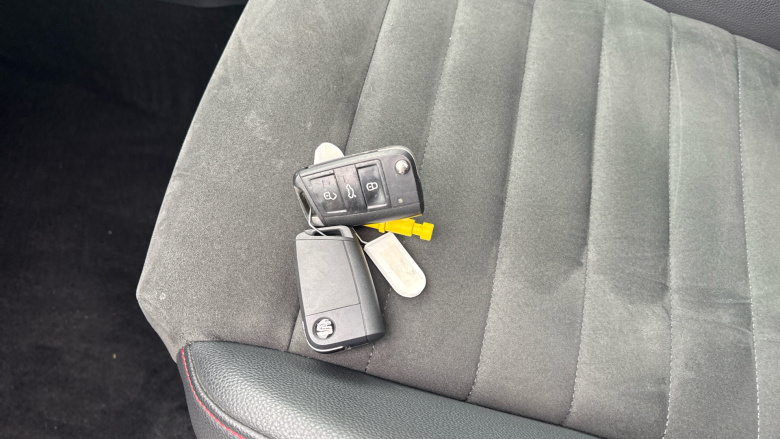 SEAT Arona 1.0 TSI 110 FR Sport [EZ] 5dr Petrol Hatchback